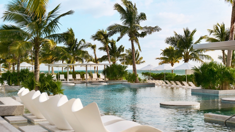 Piscine SLS Playa Mujeres