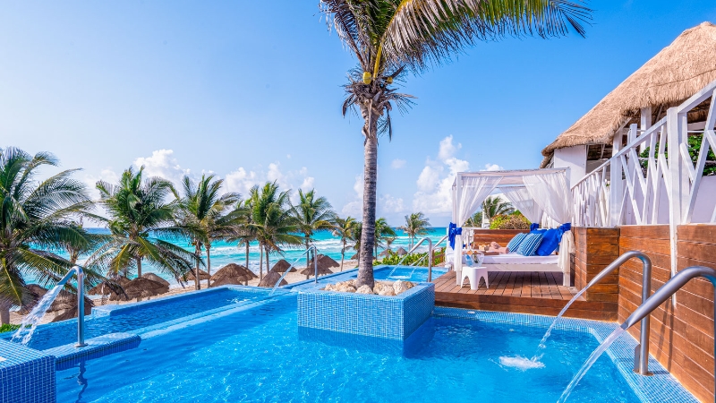 Pool view Grand Oasis Cancun