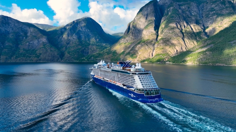 Navire Celebrity Apex