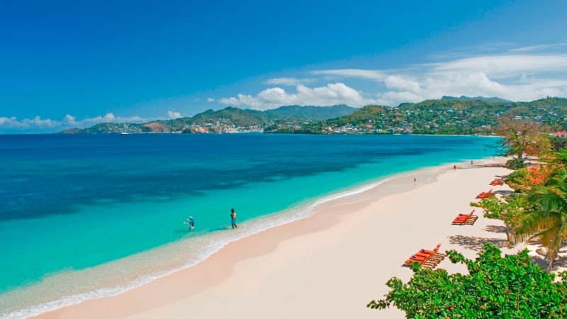 Plage de Grand Anse en bord de mer