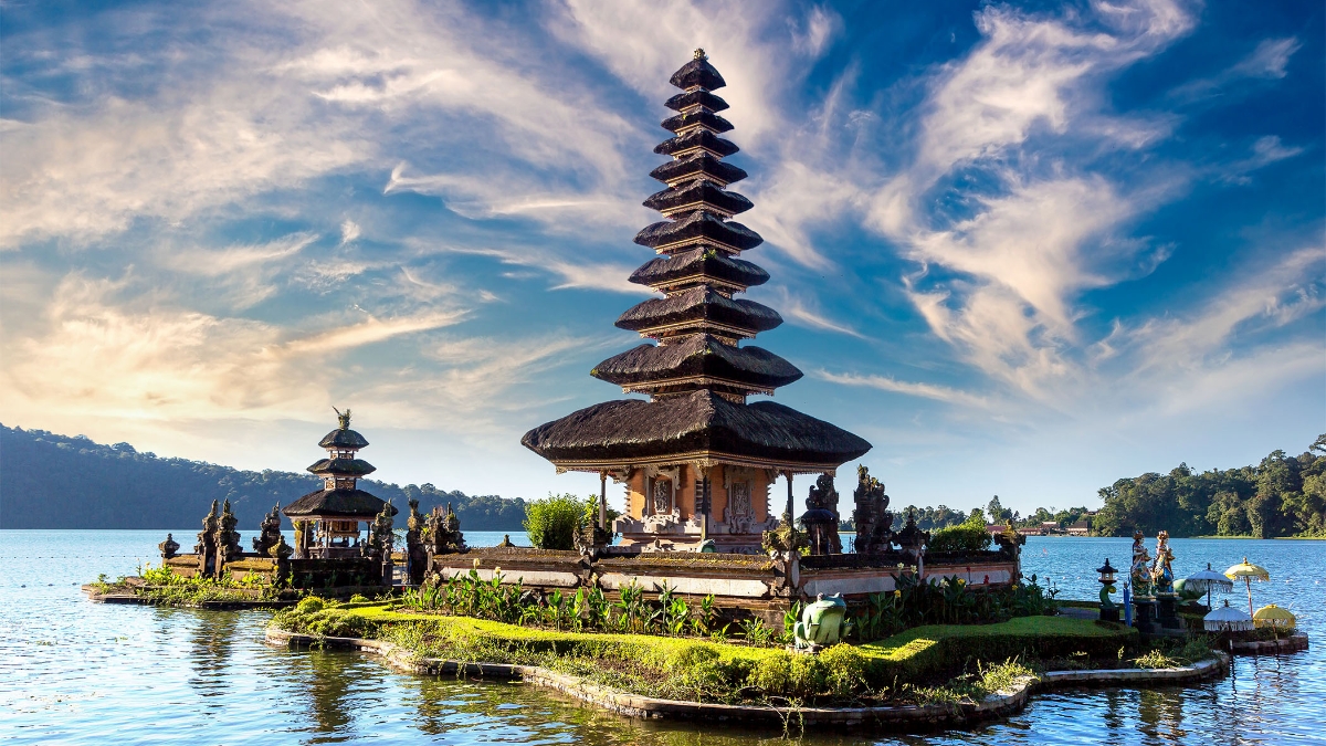 Delights of Bali & Singapore