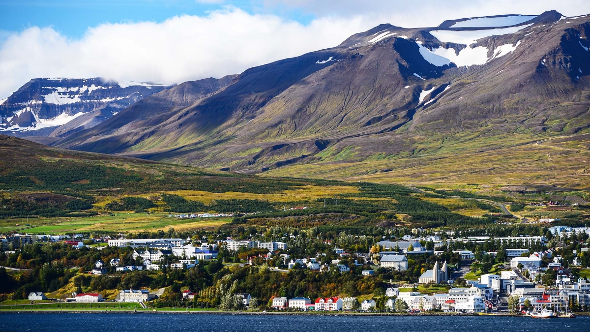 Essential Iceland-French Guided