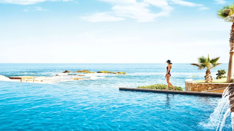Piscine infinie