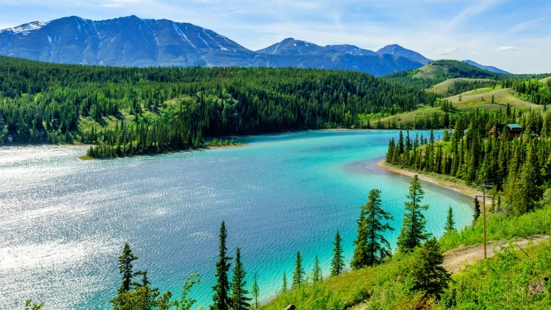 Northern Territories Emerald Lake