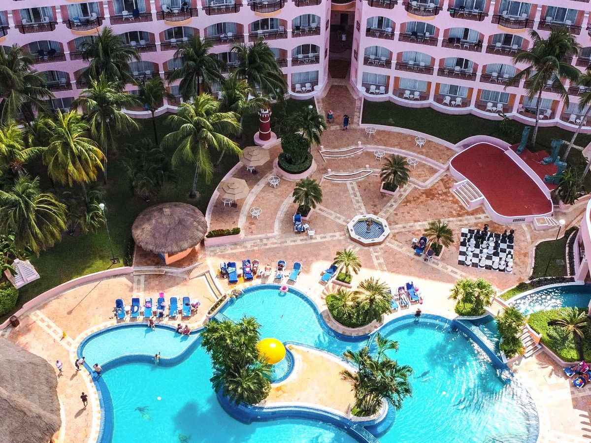 El Cozumeleño Beach Resort, photo 2 of 20