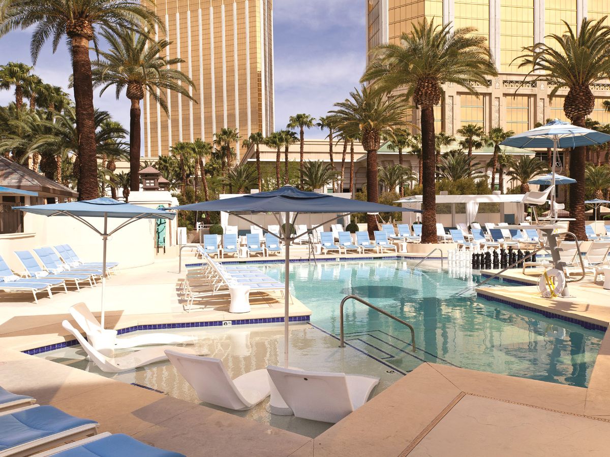 W Las Vegas, Las Vegas