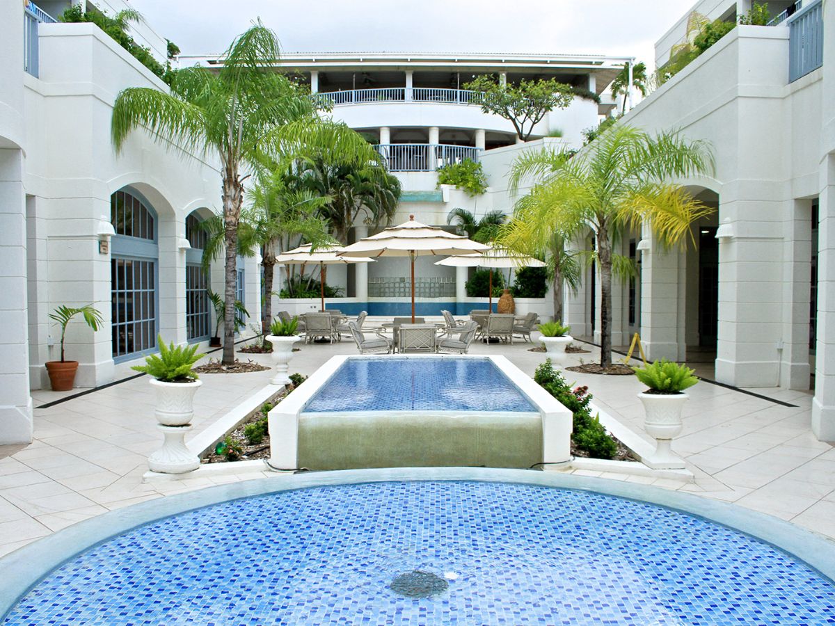 Savannah Beach Hotel, Bridgetown