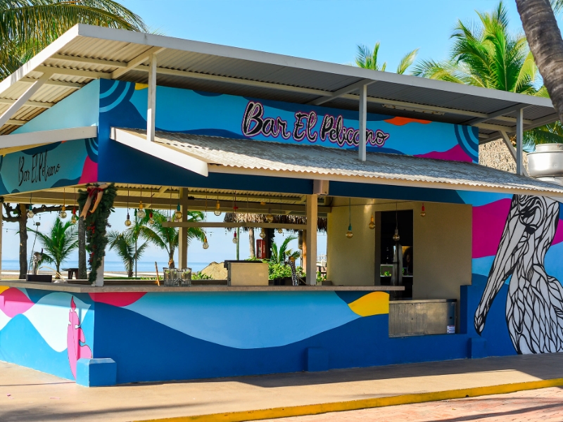 El Pelicano Bar