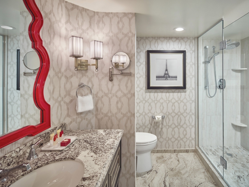 Burgundy Room 1 King Bathroom