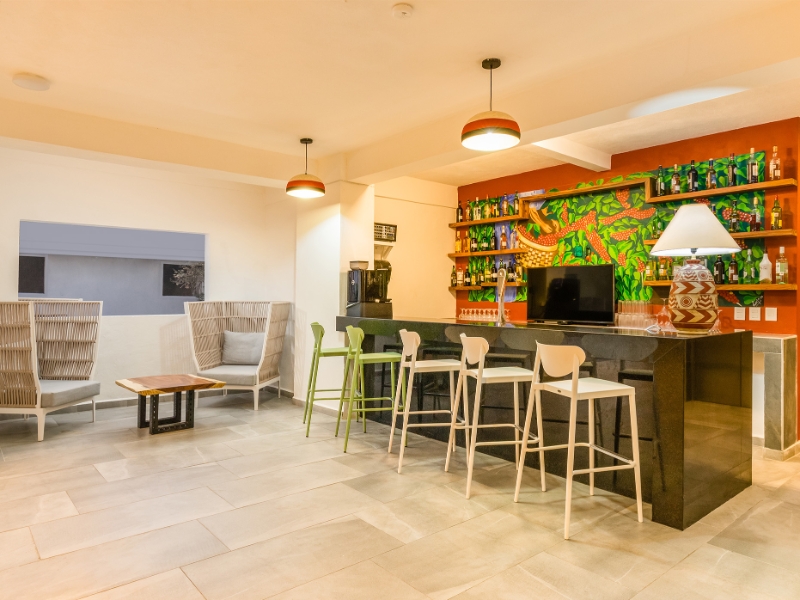 Lobby Bar