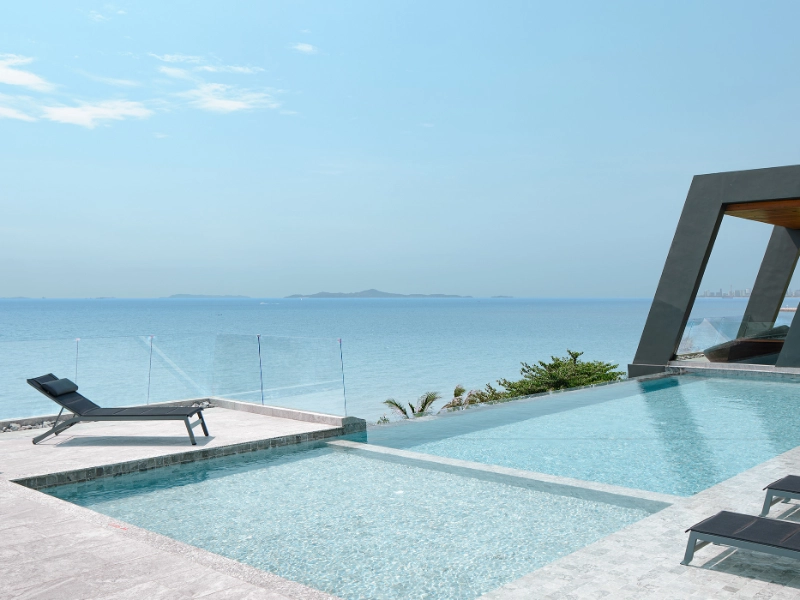 Pool Ocean View