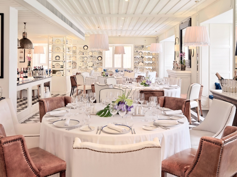 Azul e Branco Restaurant