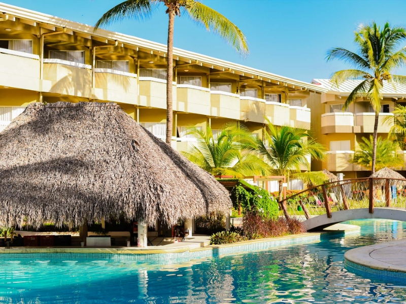 Pool Bar