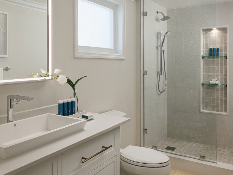 Oceanview One Bedroom Poolside Butler Villa Suite Bath