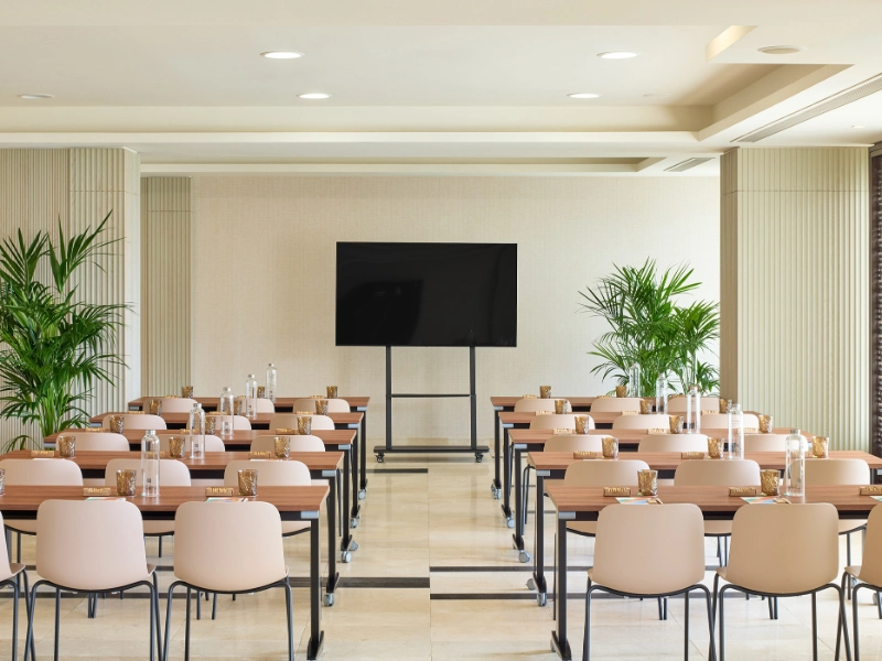 Aqua Meeting Room