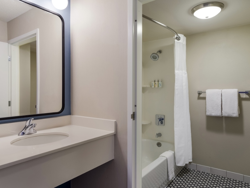 King Bathroom