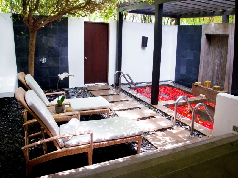 Spa Cabin