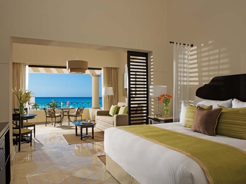 Preferred Club Junior Suite Ocean Front