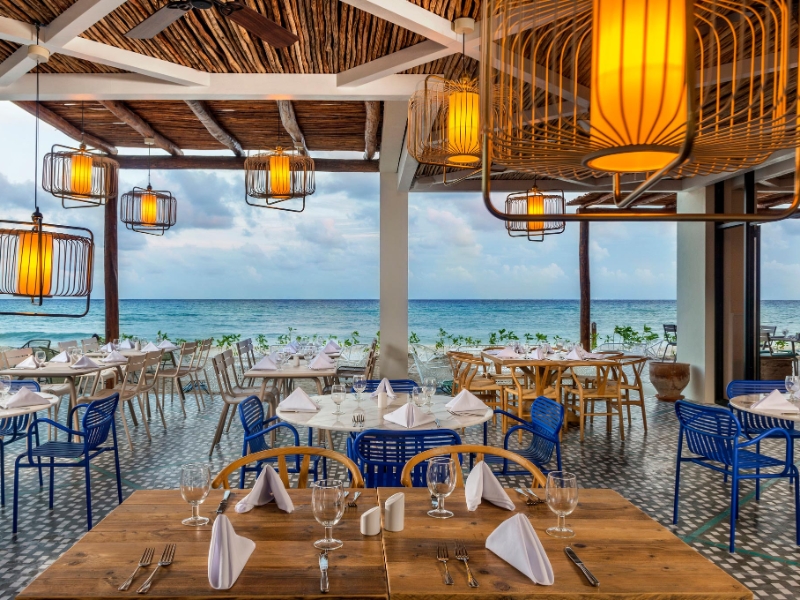Oceanside Dining