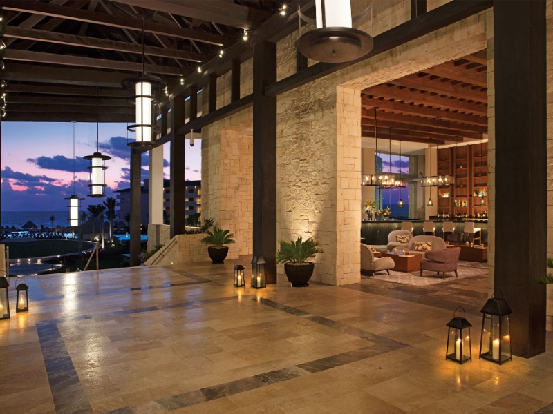 Lobby Corridor