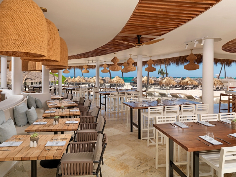 Alula Beach Club
