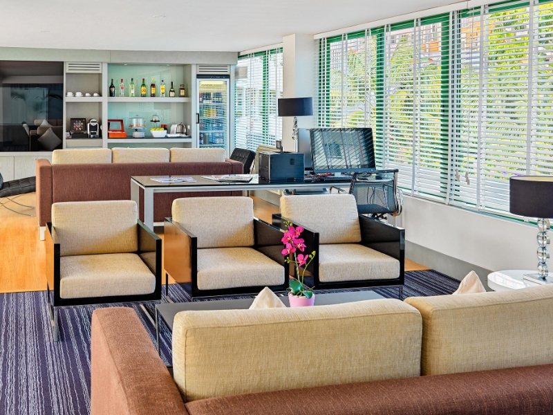 Privilege Lounge