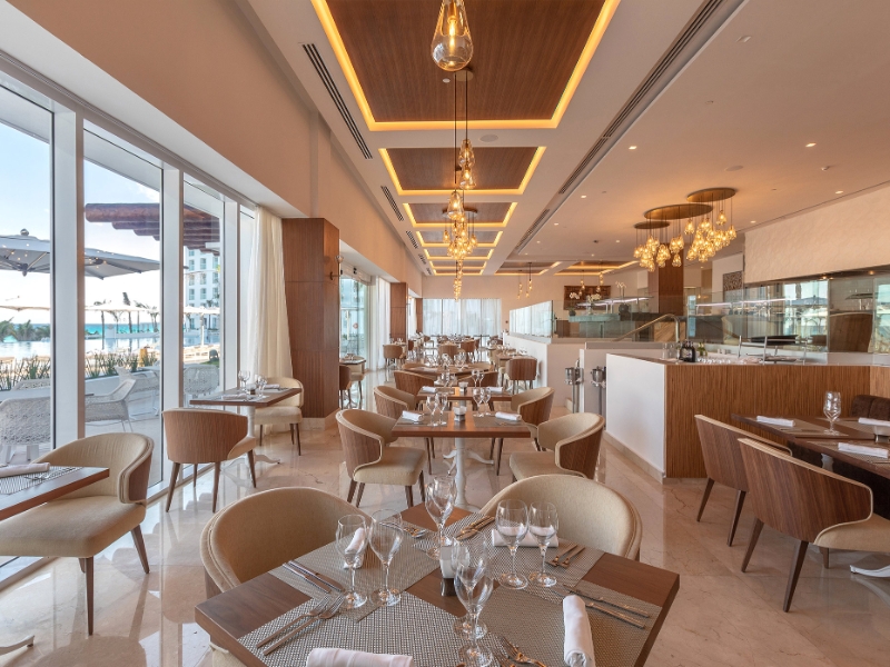 Blanc Buffet