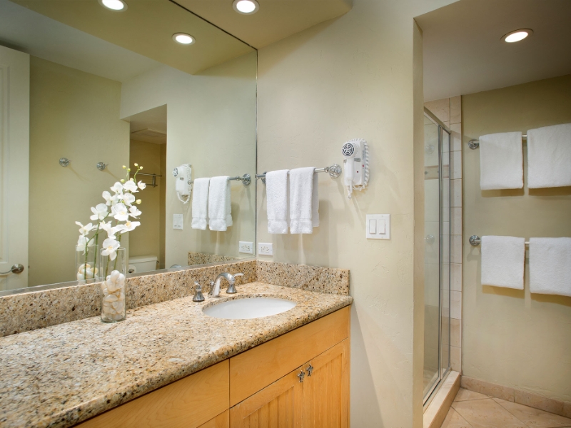 2 Bedroom Bathroom