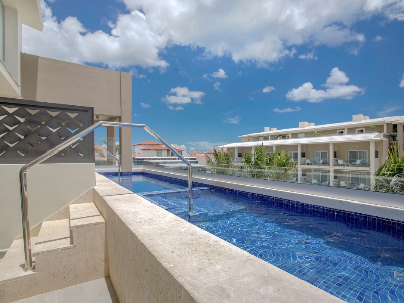 Duplex Suite & Swimming Pool