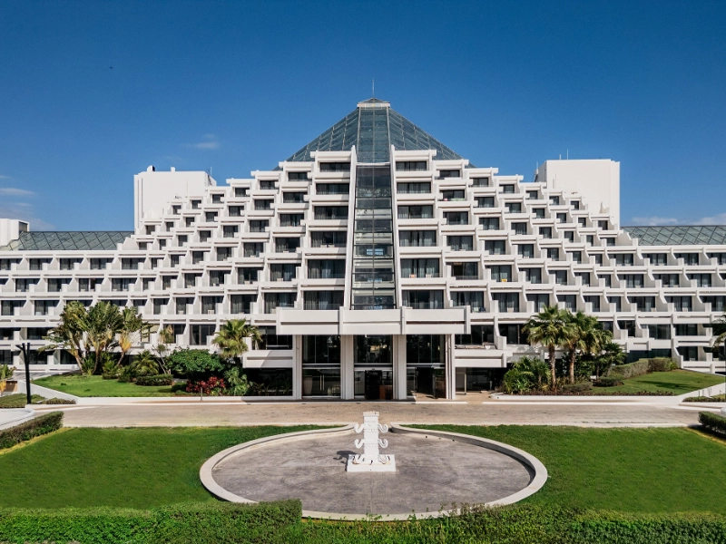 Hotel Facade