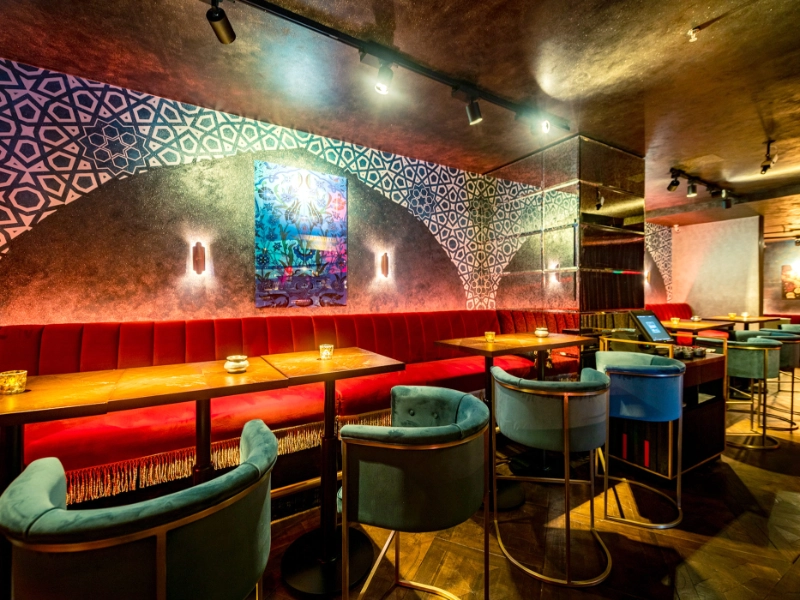 Asil Restaurant Interior
