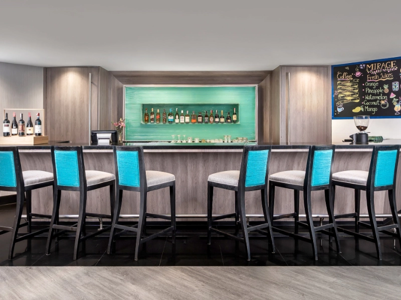 Mirage Lounge Bar