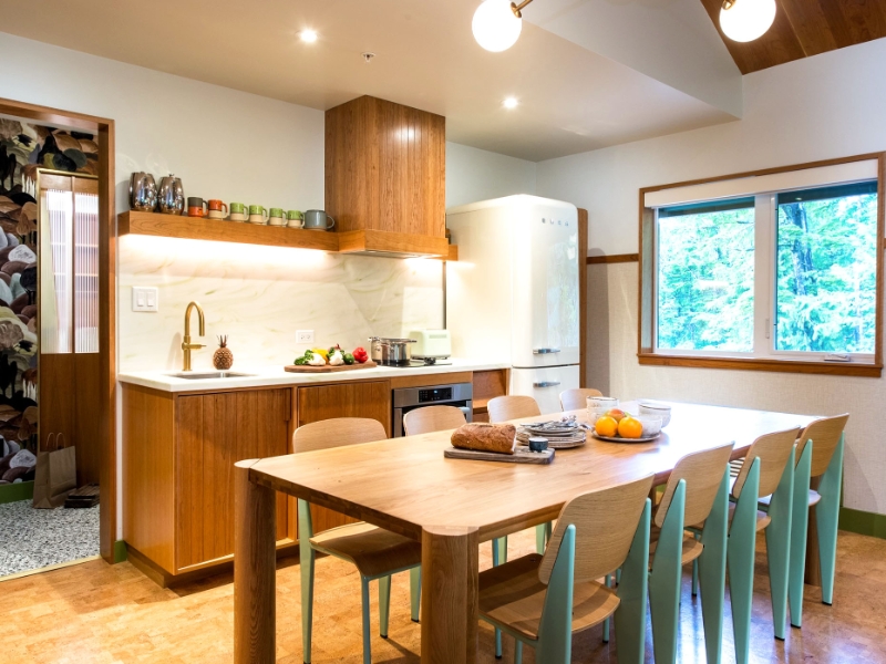 Family Suite Dining