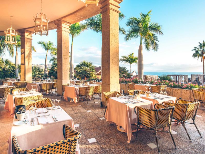 Restaurant Outdoor