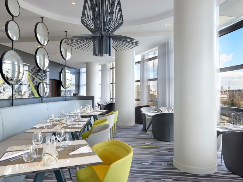 Le Miroir Lunch Restaurant