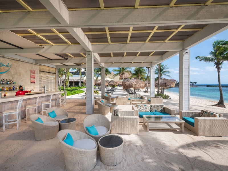 Beach Bar