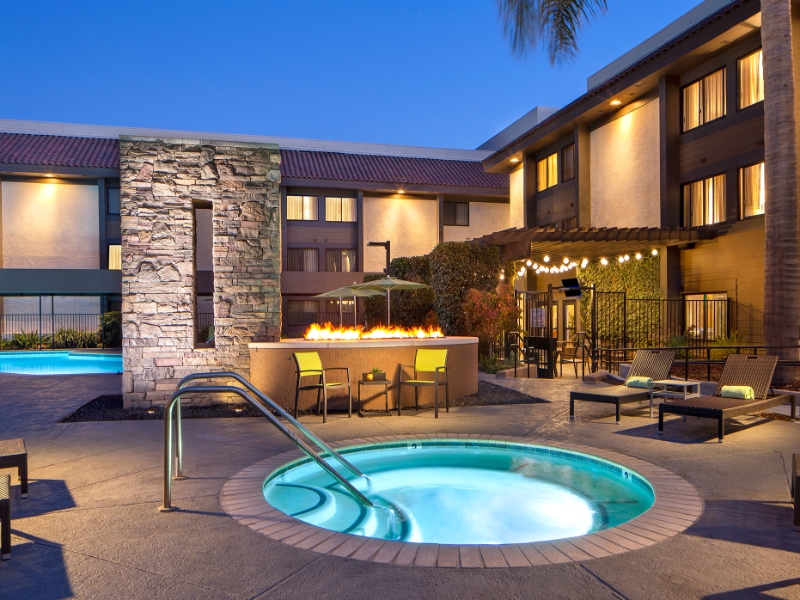 Jacuzzi