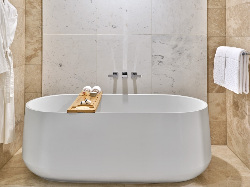 Bathtub