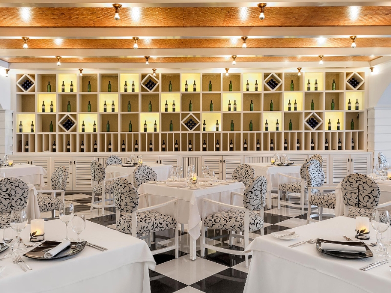 Blue Moon Restaurant