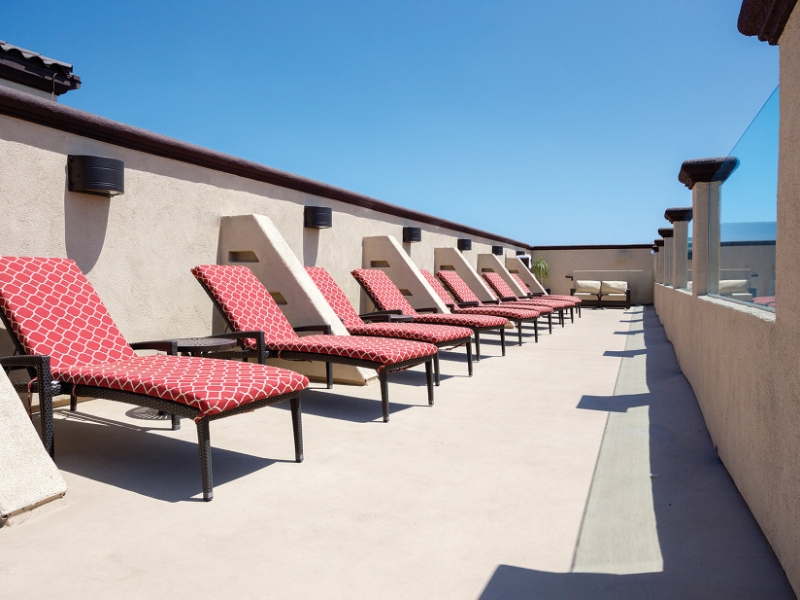 Sundeck