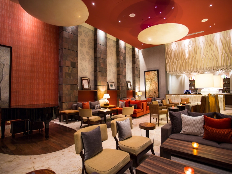 piano bar