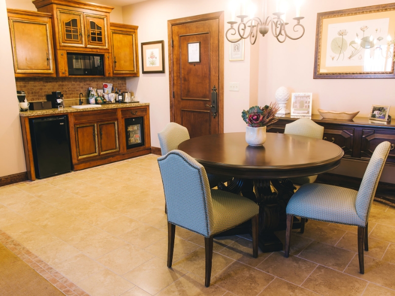 Heron Suite Dining