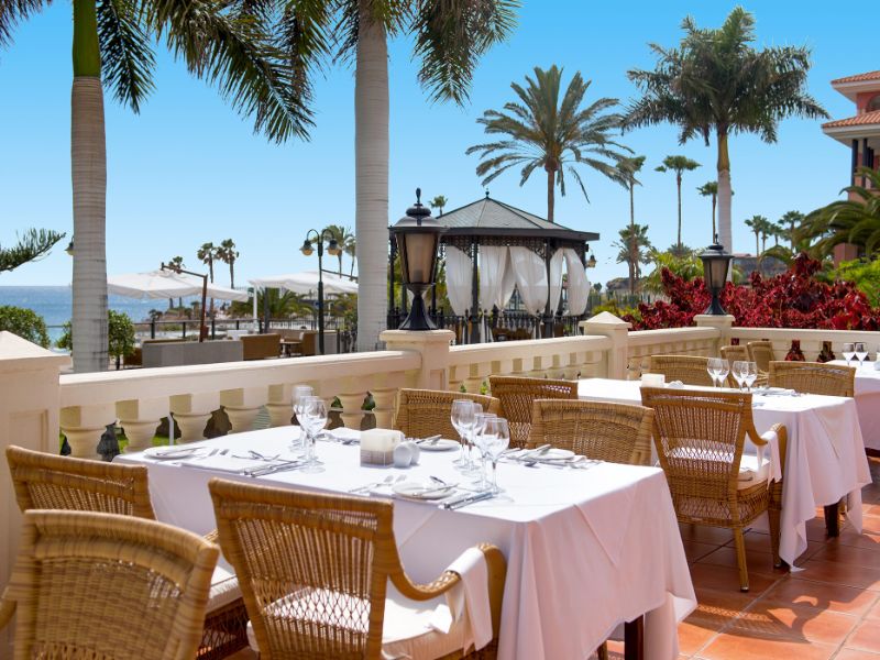 Zeus Restaurant