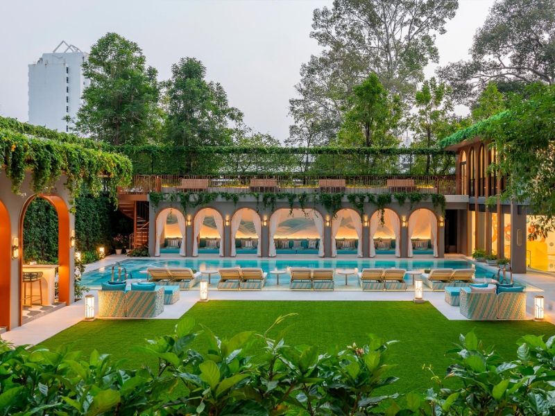 Pool