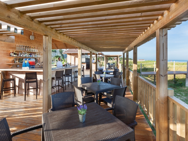 SUNSET BAR The Level