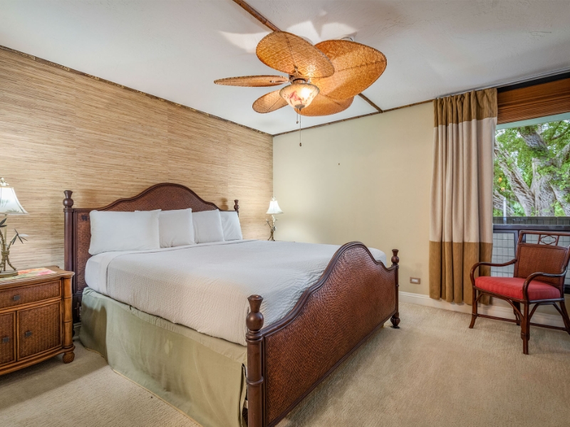 1 Bedroom Oceanfront Bedroom