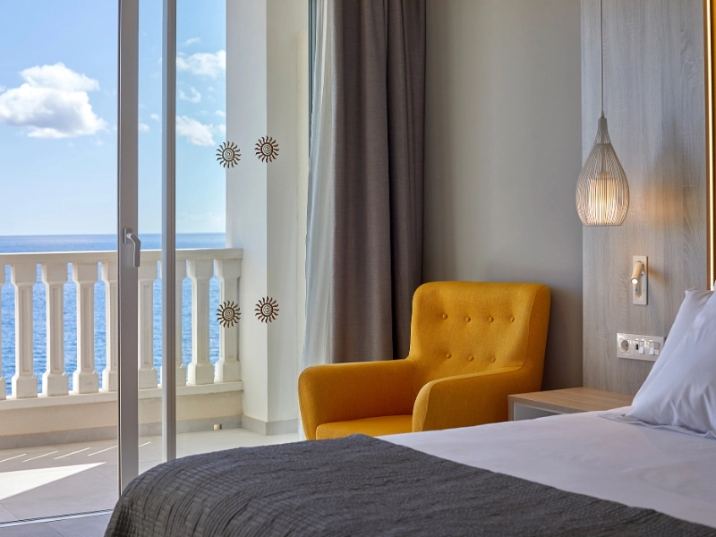 Family Deluxe Suite Sea View