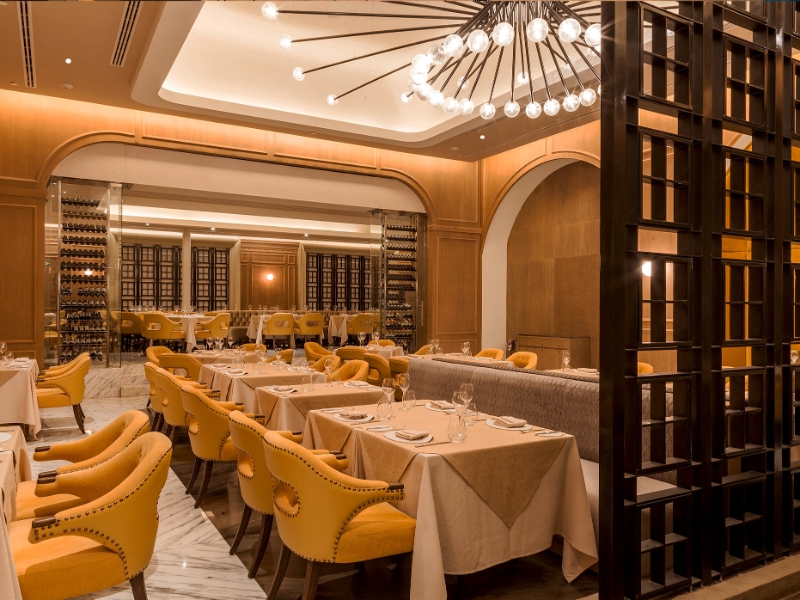 Le Chateau Restaurant