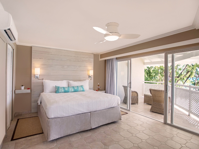 Two Bedroom Beachfront Luxury Suite Bedroom