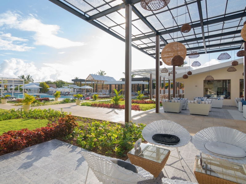 Lobby Terrace